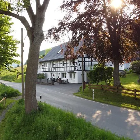 Ferienwohnung Kraehling Schmallenberg Buitenkant foto