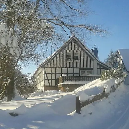 Ferienwohnung Kraehling Schmallenberg Buitenkant foto